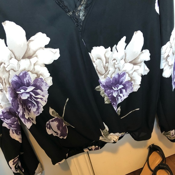 Wrap Front Floral Blouse - Picture 7 of 7